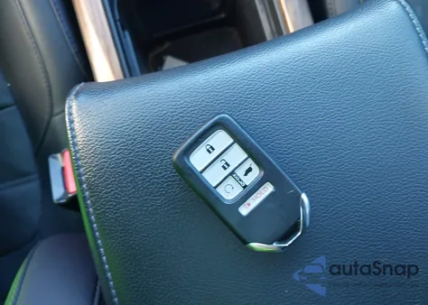 2022 Honda Cr-V Hybrid Touring from USA, damaged, VIN 5J6RT6H97NL036952